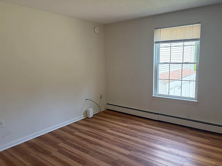 1007 White Cedar Blvd — Photo 17