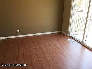 3rd image of 337 Hazelwood Ct