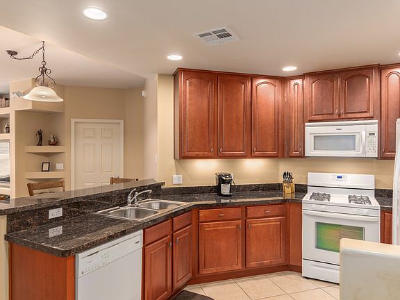 3rd image of 5350 E Deer Valley Dr Unit 4434