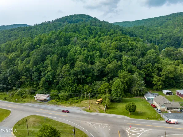 7925 Highway 19e, Roan Mountain, TN 37687