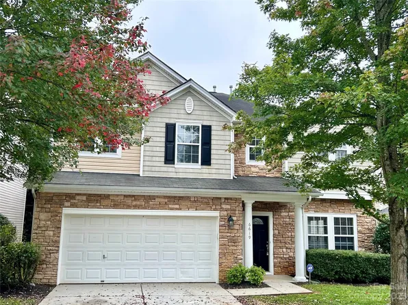 6619 Latherton Ln, Charlotte, NC 28278