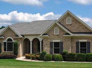 1390 Glenbrooke Dr, Lynchburg, VA 24503