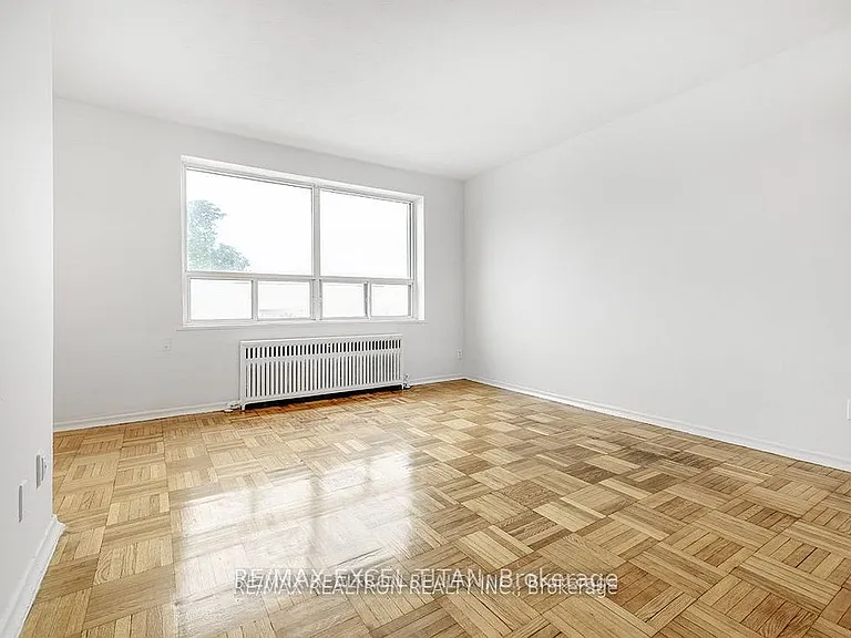 156 Kingston Rd #306 — Photo 3