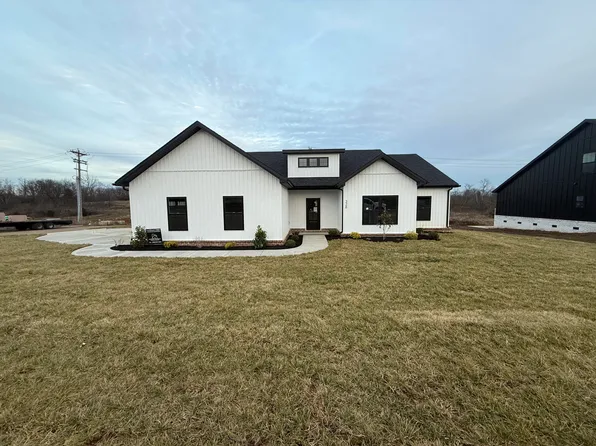 328 Skaggs Blvd, Nicholasville, KY 40356