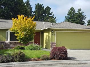 1875 Ridgewood Dr, Eureka, CA 95503