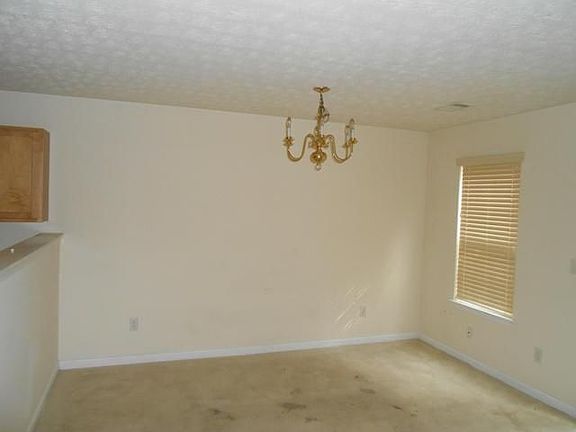 5th image of 2714 Waverly Hills Dr