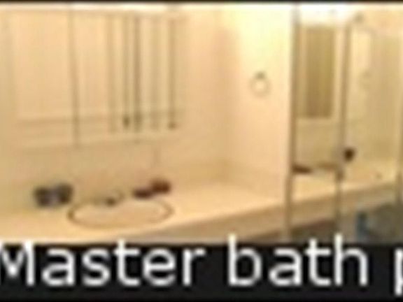 Master Bath Pic 1
