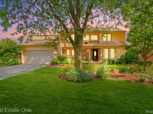 1219 Judy Dr, Troy, MI 48083