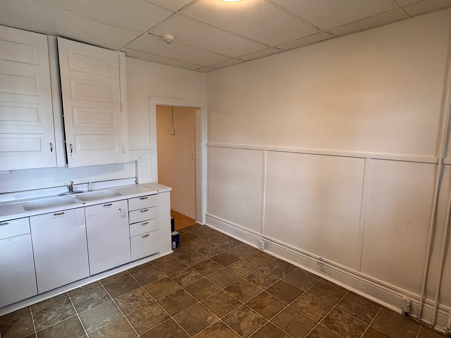 720 Lehman Street — Photo 4