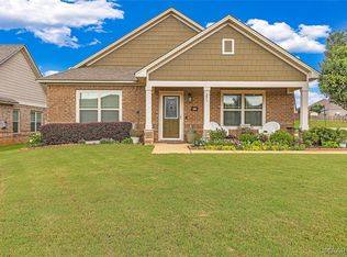 271 Meadowview Ln, Prattville, AL 36066