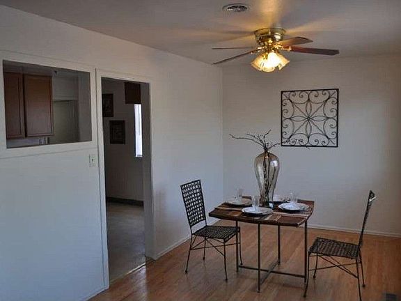 4th image of 1823 Georgia St