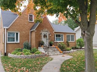 214 S Northfield St, Mediapolis, IA 52637