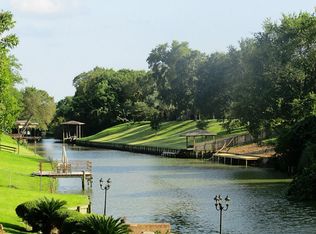 2830 W Nasa Road 1, Webster, TX 77598