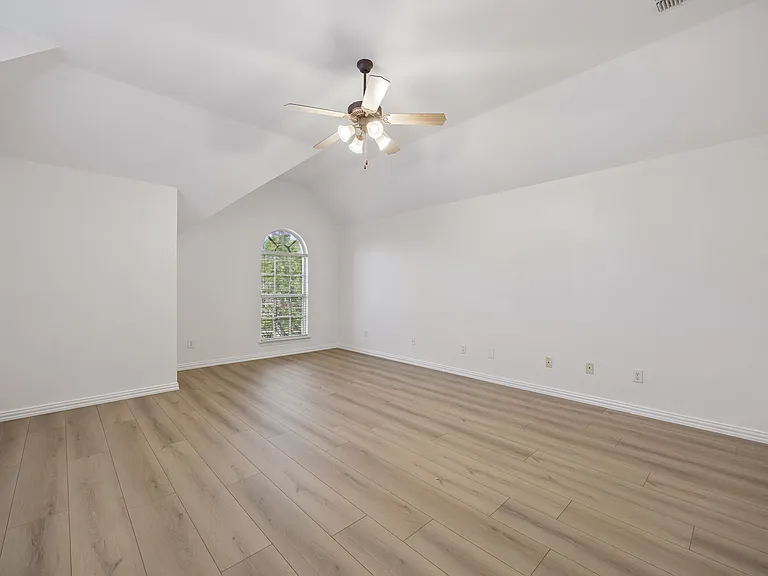 1608 Wagon Wheel Dr — Photo 36