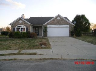 4025 Fair Oaks Dr, Franklin, IN