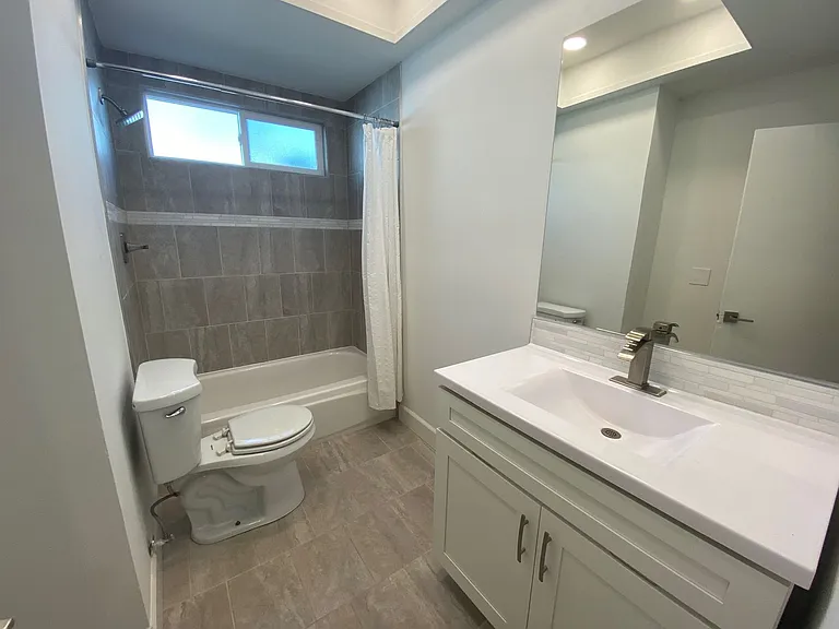 8587 La Riviera Dr — Photo 15