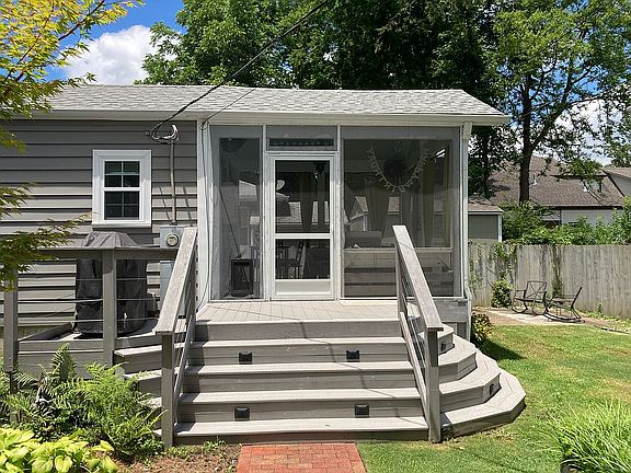 Screened porch with TV