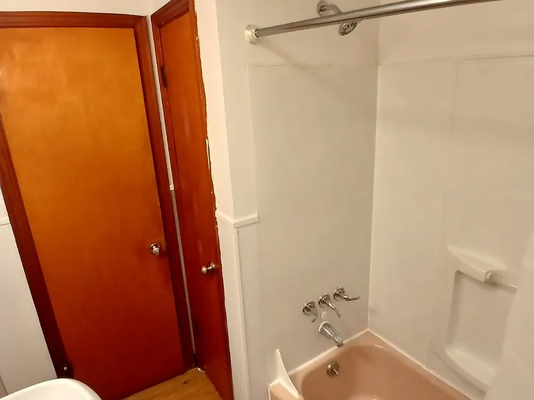 3422 Steele St — Photo 10