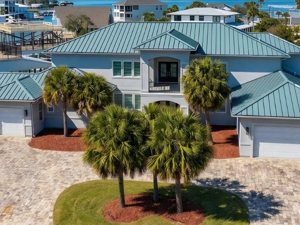 1st image of 601 MAGNOLIA Drive