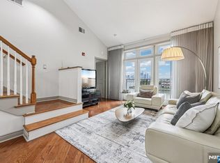 7400 River Rd #409, North Bergen, NJ