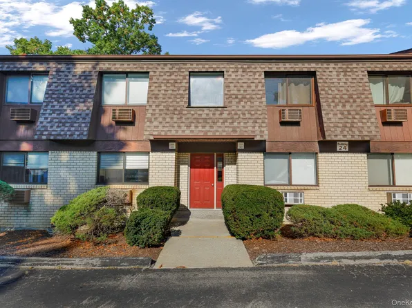 2404 Cherry Hill Drive, Poughkeepsie, NY 12603