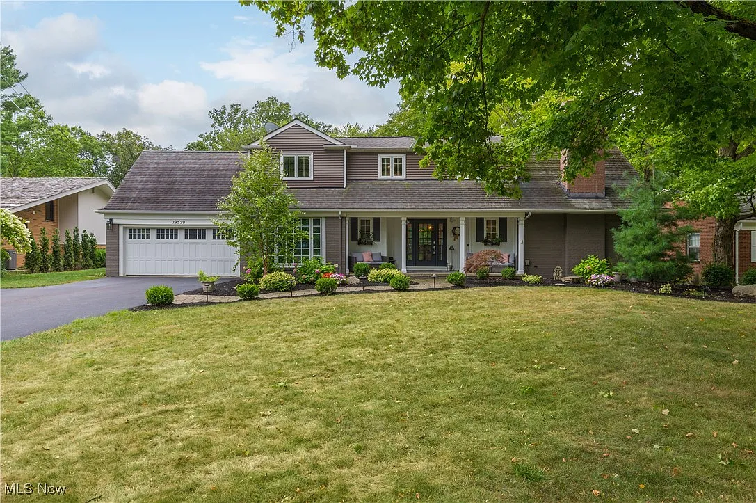 29529 Wolf Rd photo 1