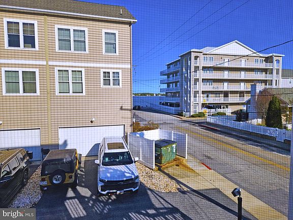 5th image of 409 Saint Louis Ave Unit 59