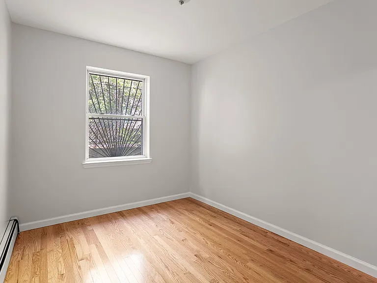 7 Monroe St #1 — Photo 8