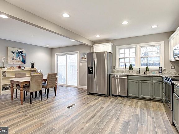 2nd image of 5413 Galley Ct
