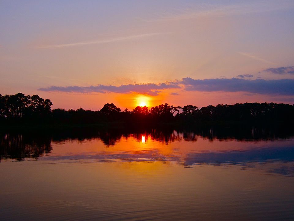 Sunset at Lake Davenport