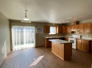 3517 Cascade Loop APT B, Yakima, WA 98902