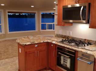 10 Thornewood Ln SW #B, Lakewood, WA 98498