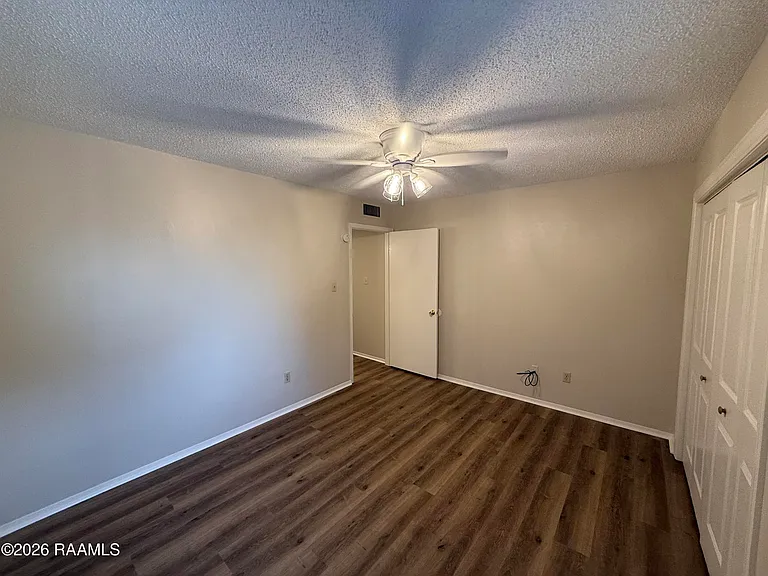 200 High Meadows Blvd #221 — Photo 21