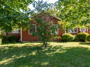 3001 30th St, Zion, IL 60099