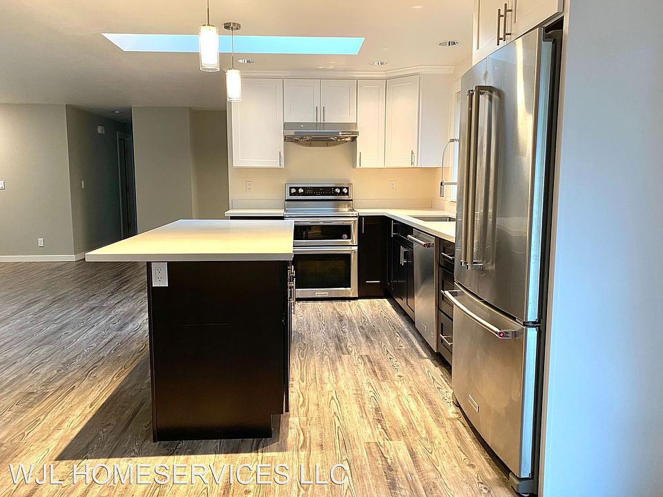 1st image of 12728 NE 132nd Pl