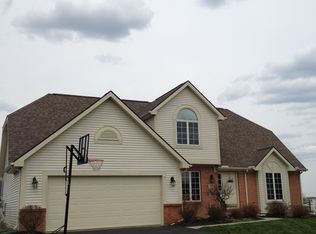 14532 Belmont Ct, Perrysburg, OH 43551