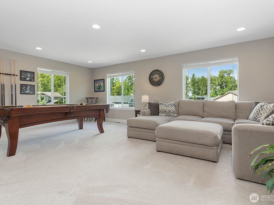 1st image of 5547 Old Settler Dr.