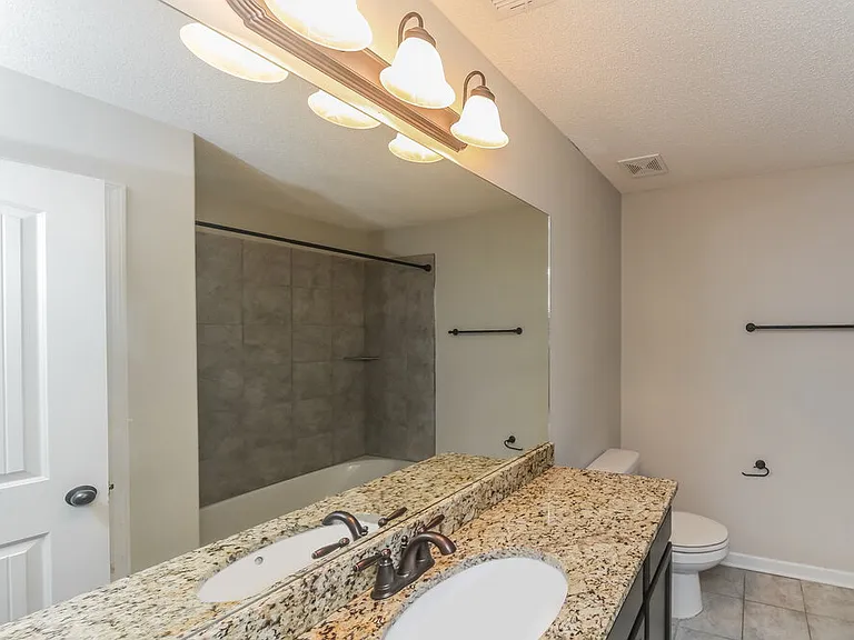1089 Carib Loop W — Photo 15