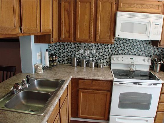2nd image of 1685 Cooks Grant Dr