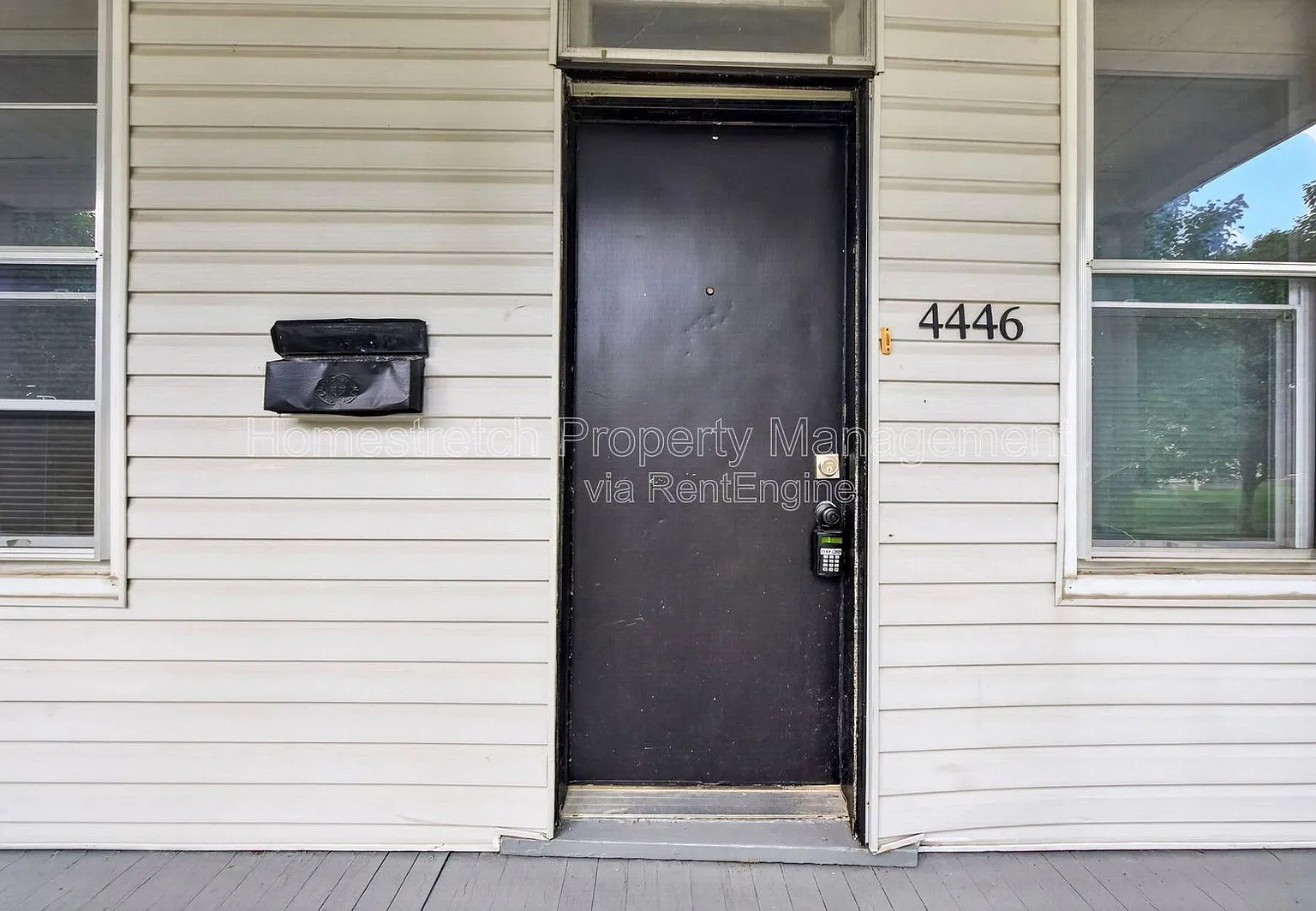 2 bed, 1.0 bath, 732 sqft, $1,195 — Photo 3