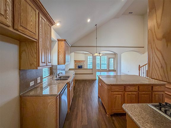 4th image of 8300 Meadow Sweet Ln