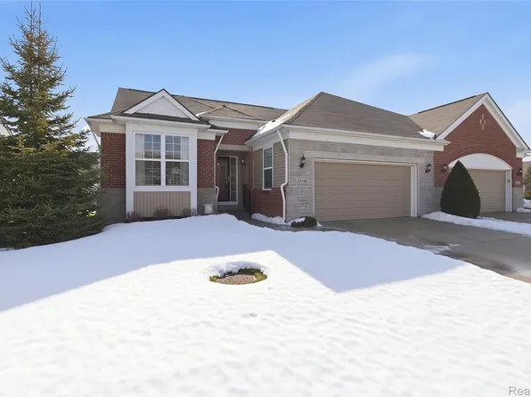 23346 Spring Creek Dr, Macomb, MI 48042