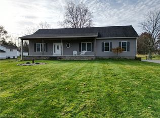 1380 Johns Rd, New Franklin, OH 44216