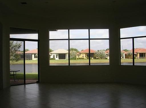 4th image of 7010 Caviro Ln