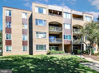 452 Girard St #349, Gaithersburg, MD 20877