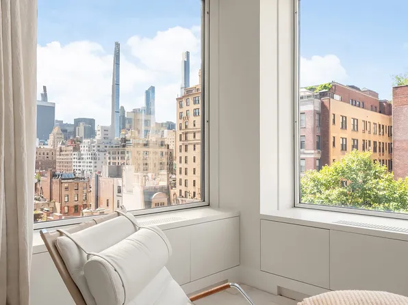 730 Park Avenue image 10 of 20