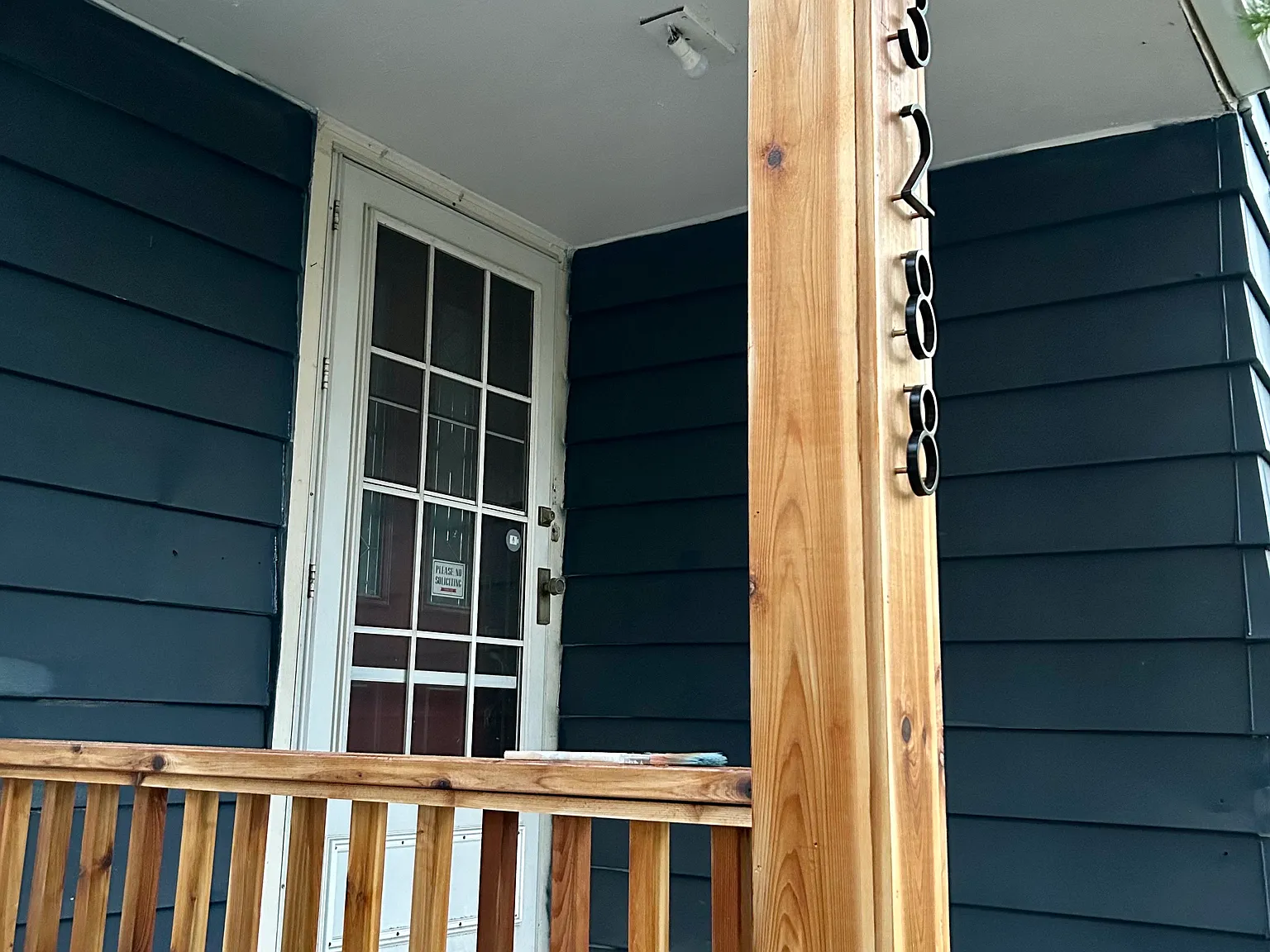 4 bed, 1800 sqft, $2,500 — Photo 2