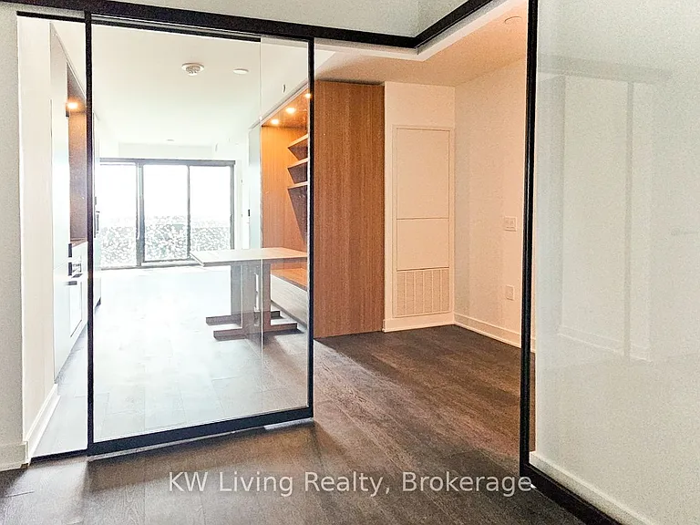 55 Charles St E #1504 — Photo 6
