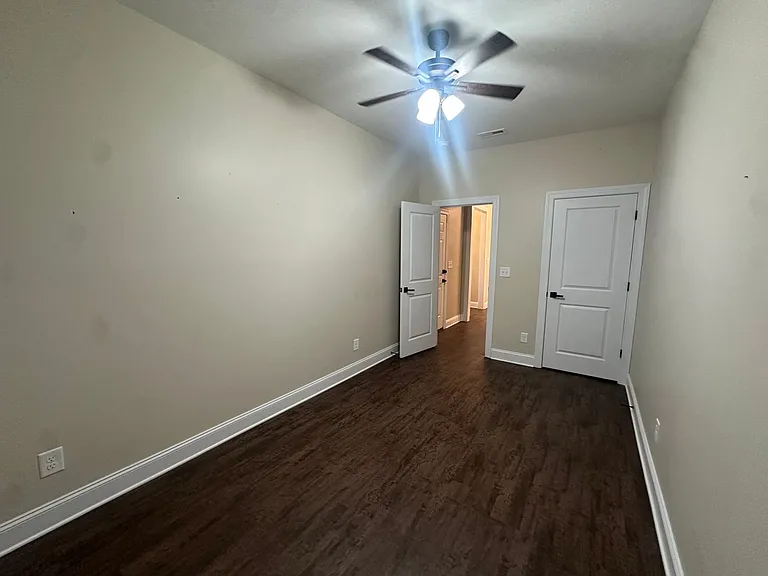 32 Sarjon Cir — Photo 5