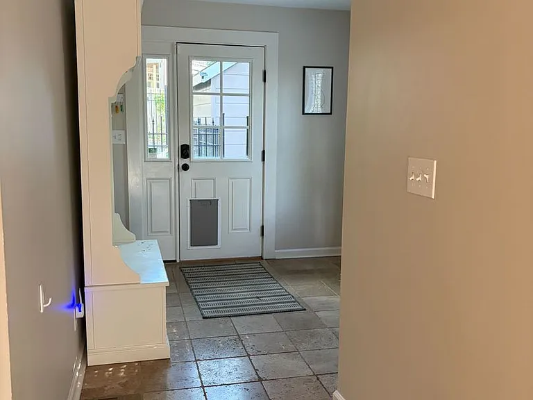 2717 Caldwell Ave S — Photo 28